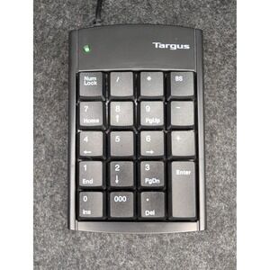 Targus Numeric Keypad with 2 USB Ports  Black 10-Key Wired USB Hub PAKP004B EUC